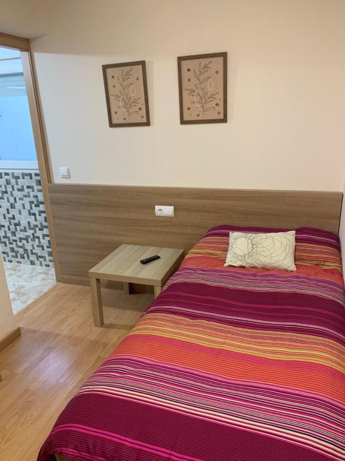 Pension Valcarce Ponferrada Exterior photo